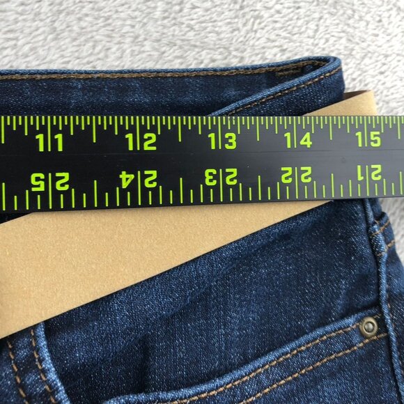 Lee Women's Jeans Size 8 Medium Fit Straight Leg Mid Rise Belted Blue Denim - Picture 5 of 16